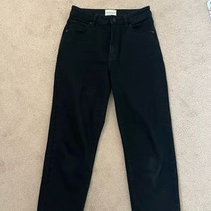 A brand new jeans worn once - high rise petite black jean super comfortable